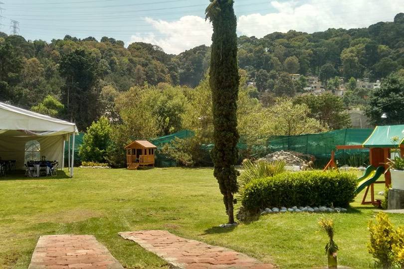 Jardín Vista del Bosque