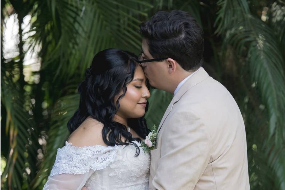 Peinado &Maquillaje Yesenia