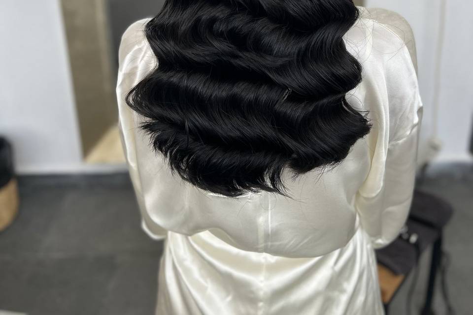 Novia Hair