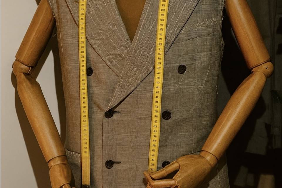 Traje testigo