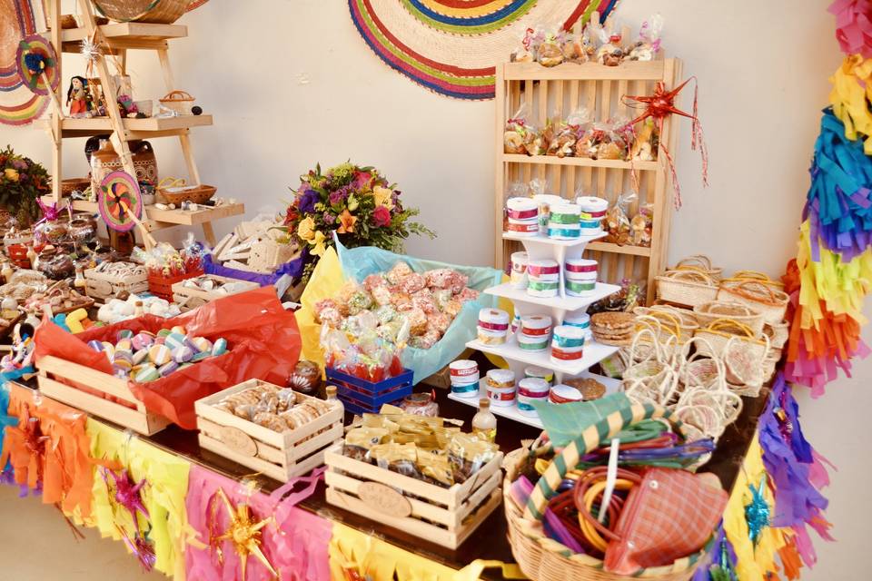 Mesa de dulces boda mexicana