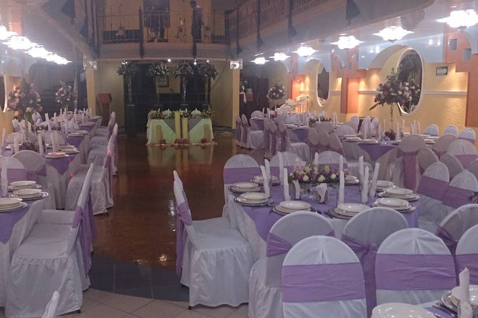 Salon listo para evento