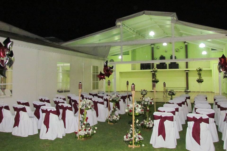 Boda en el jardín