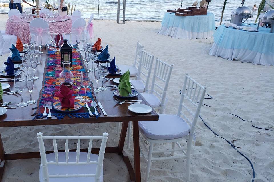 Montaje Banquete en Playa