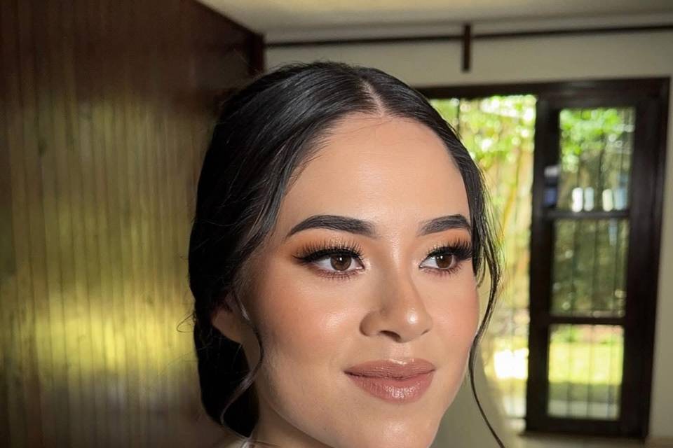 Mkp novia