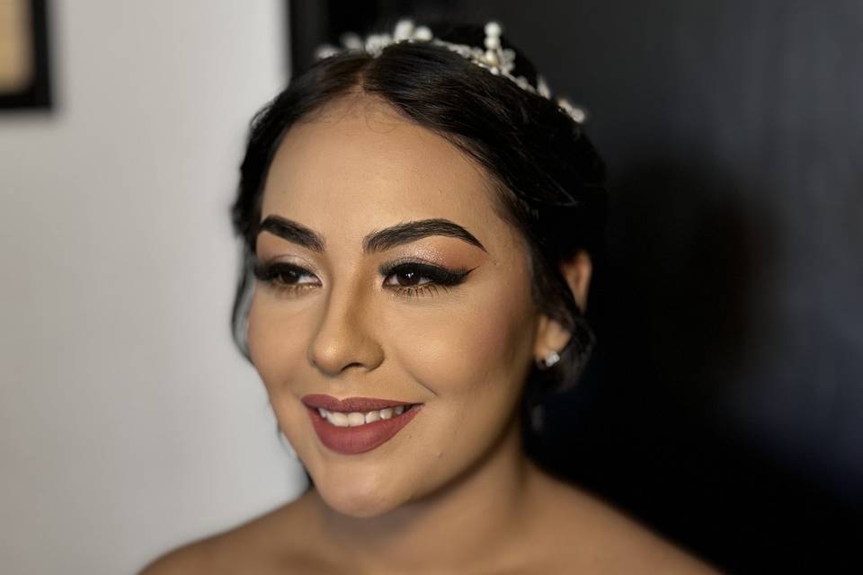 Maquillaje y peinado Nupcia