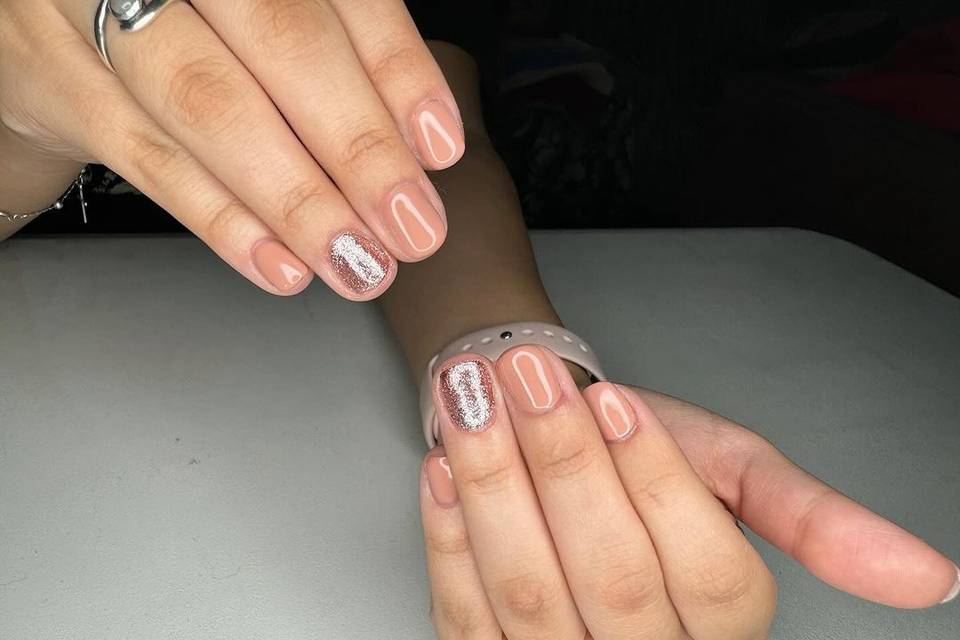 Uñas brillantes