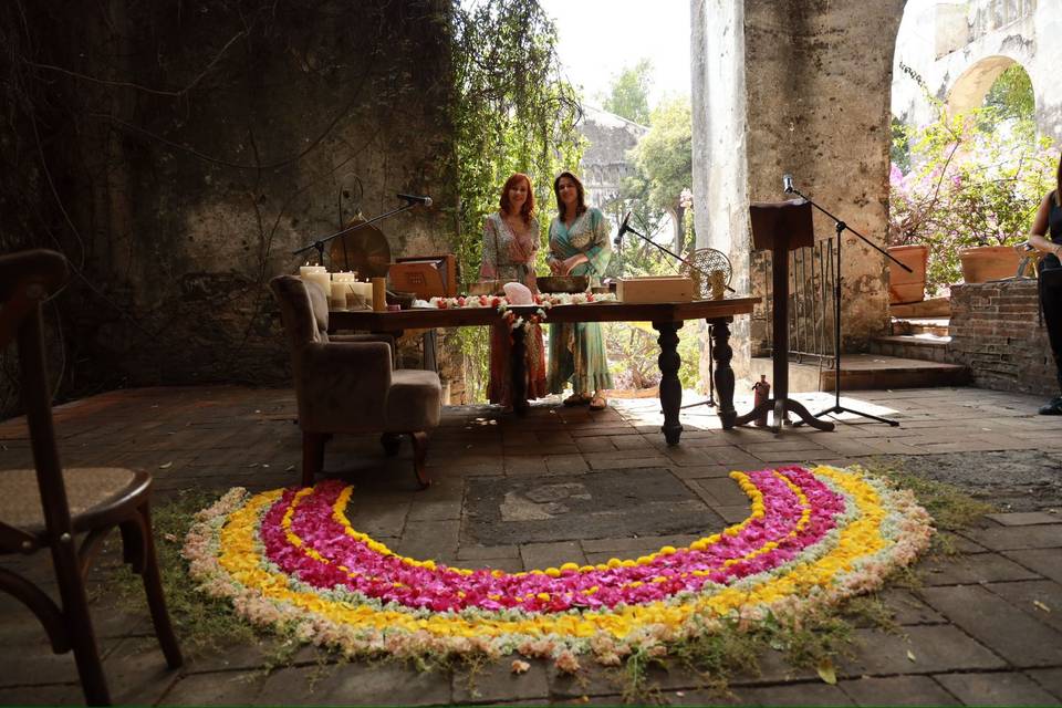 Decoración con mandala de flor