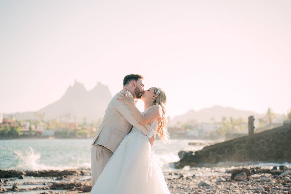Andrea & Luis