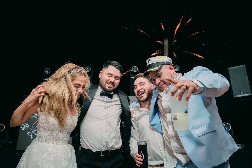 Andrea & Luis