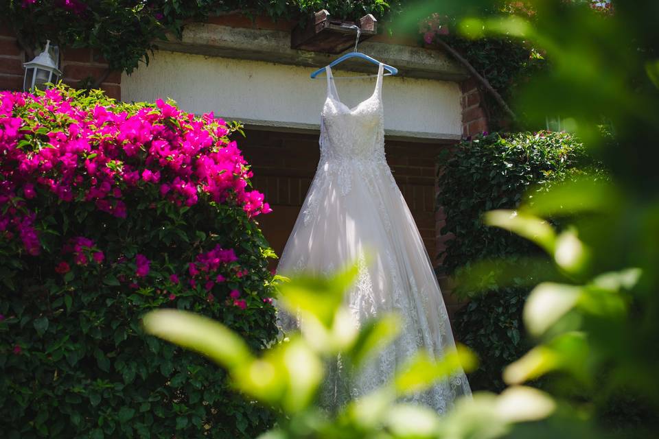 Wedding dress