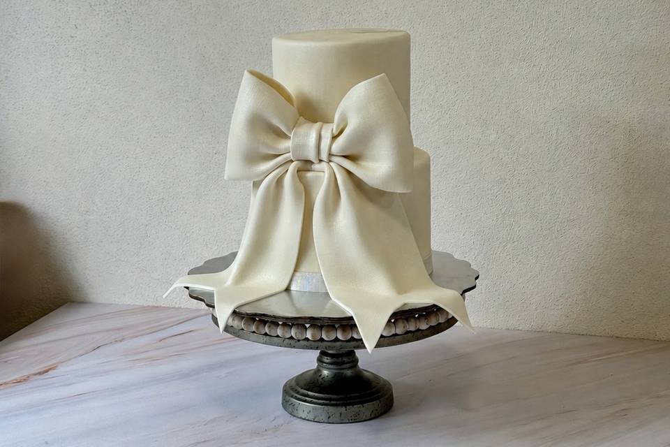 Pastel con moño