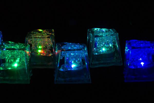 Hielo LED de colores