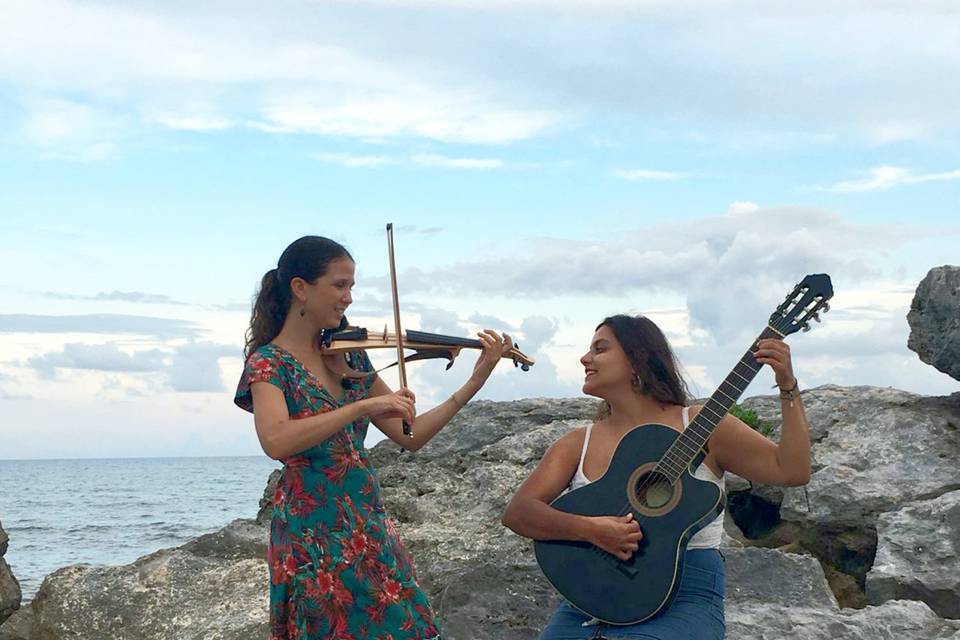 Dúo con guitarra y voz