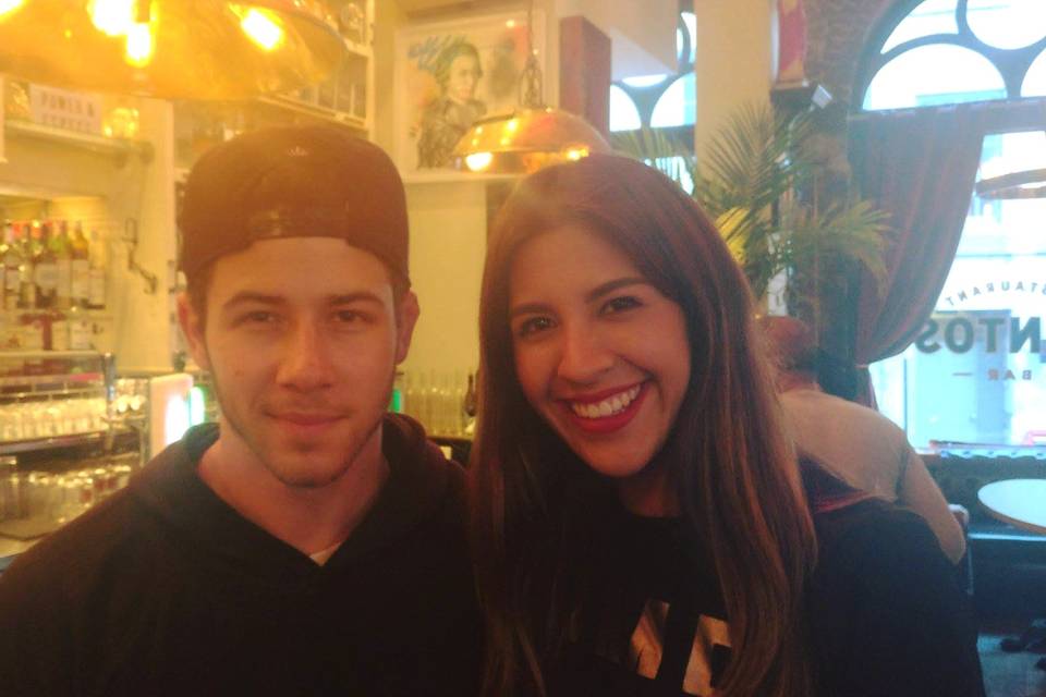 Nick Jonas - Estefnaía Lavalle