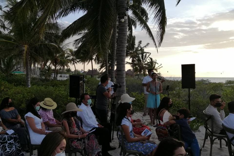 Ceremonia en la Playa