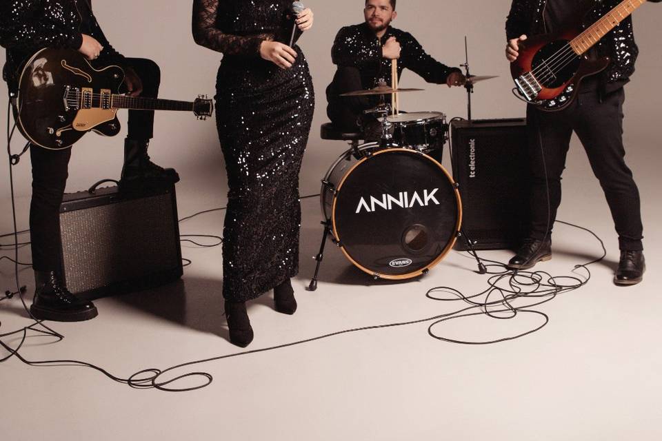 Anniak band