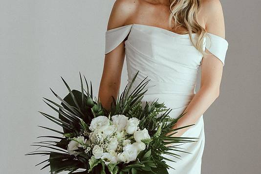 Bride detail