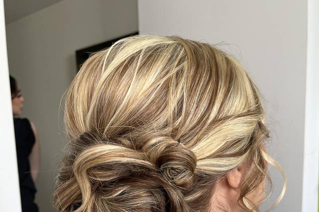 Blondie hair