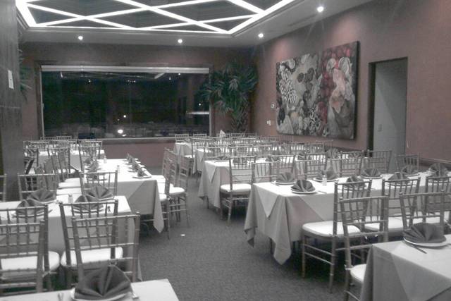 Salon Eva 70 personas