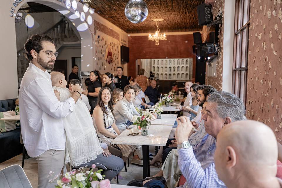 Invitados sentados
