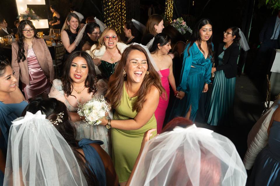 Bodas