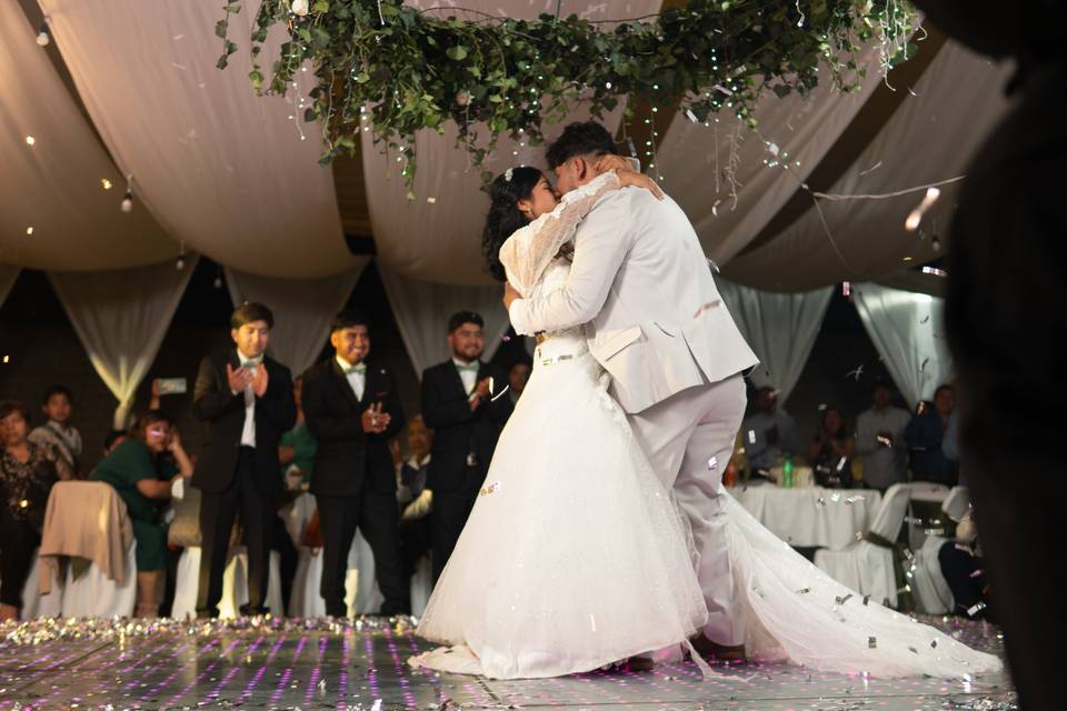 Bodas