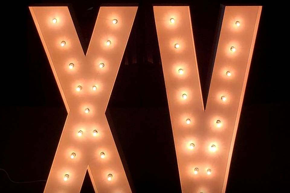 Letras iluminadas