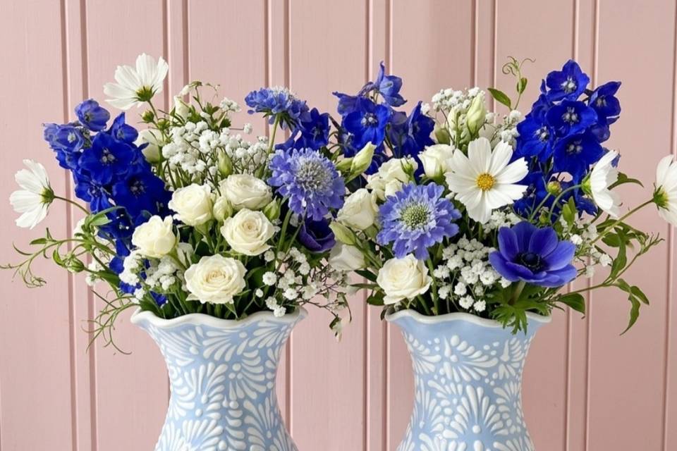 Floreros baby blue