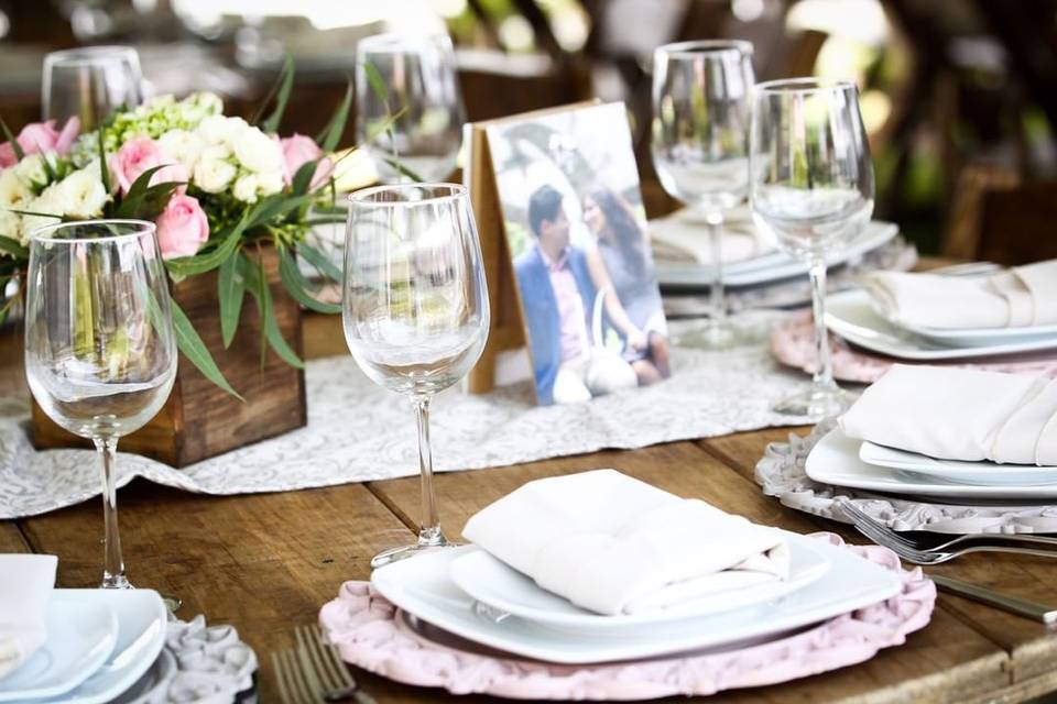 Daniela Fierro Wedding & Event Planner