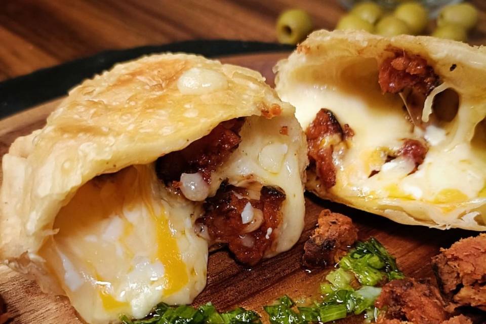 Bolitas rellenas de queso