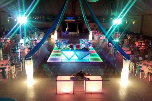 Apasionados por su fiesta