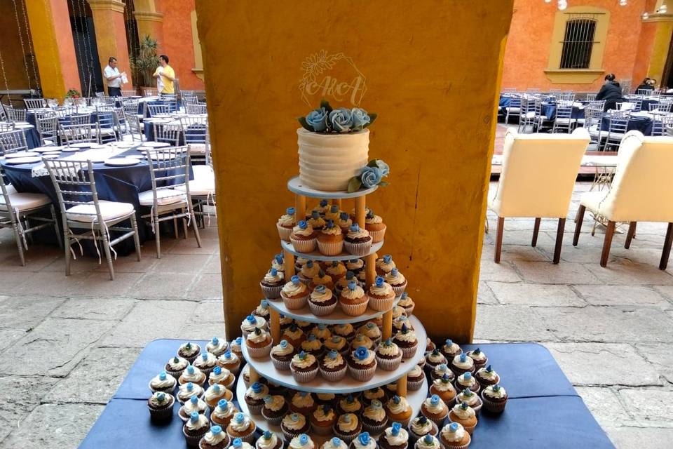 Torre de cupcakes