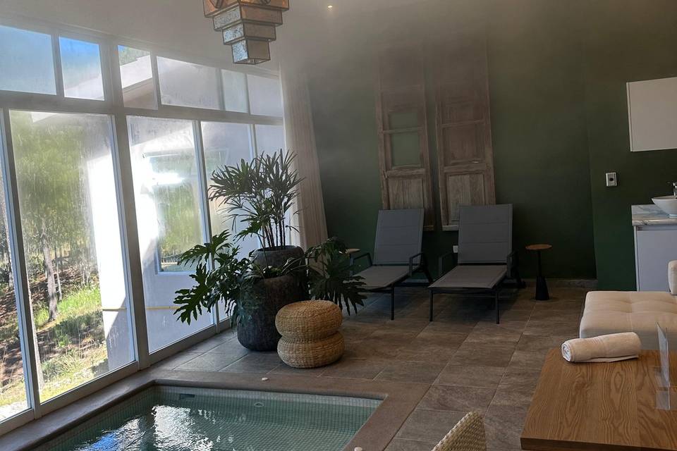 Jacuzzi