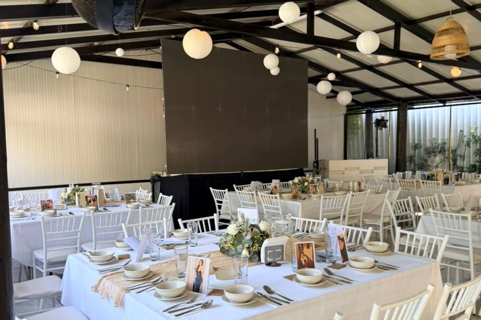 Mesa Caminos Beige