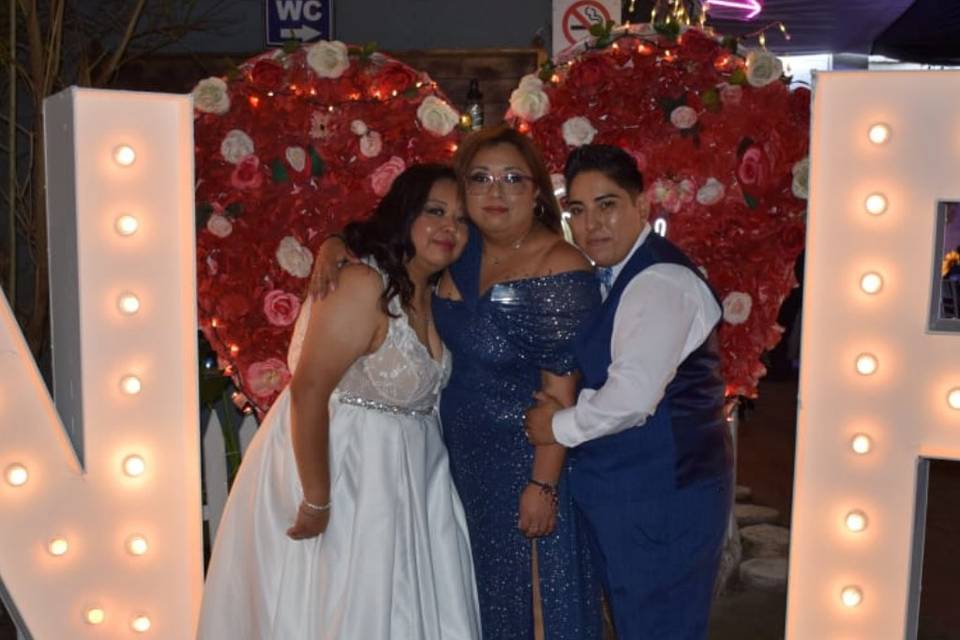 a las fotos.