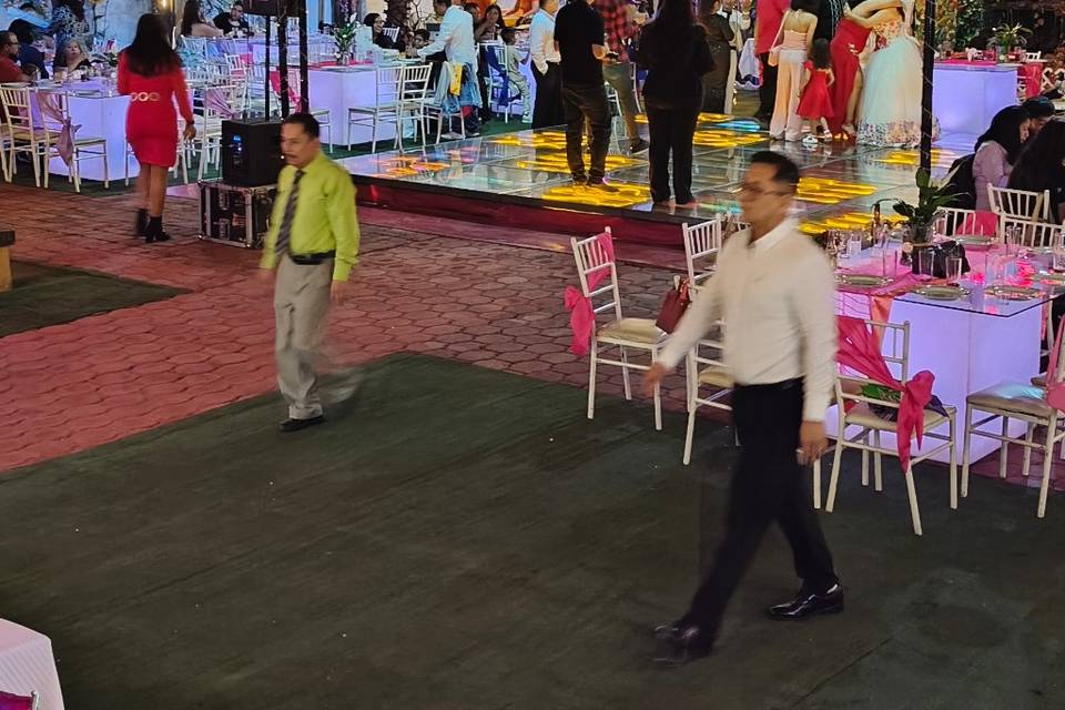 en recepción.