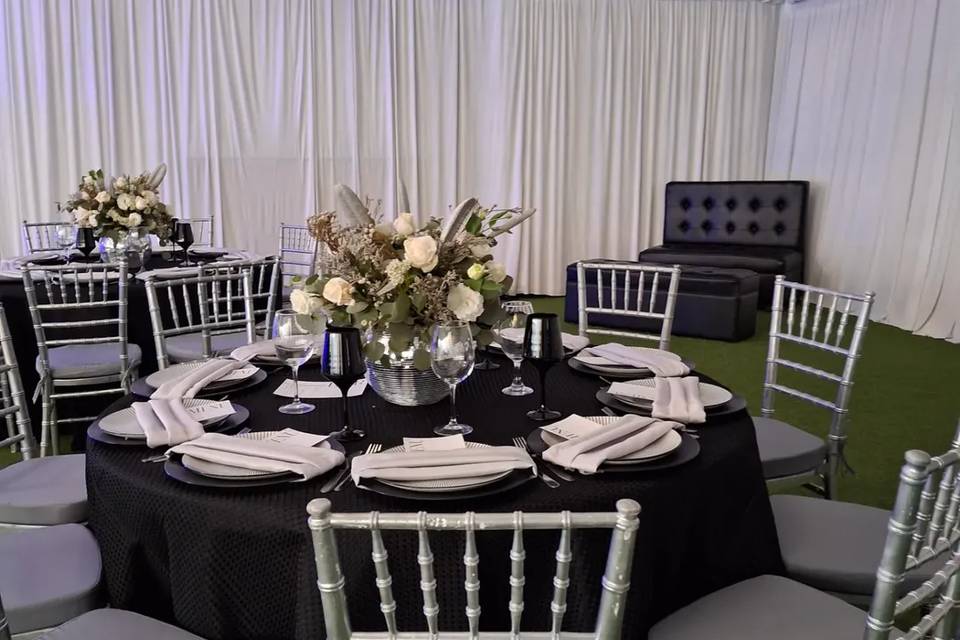 Espacio al aire libre y techado para eventos