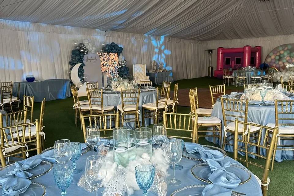 Espacio al aire libre y techado para eventos