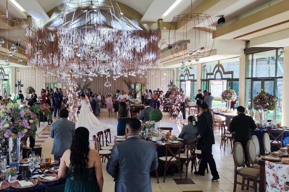 Boda