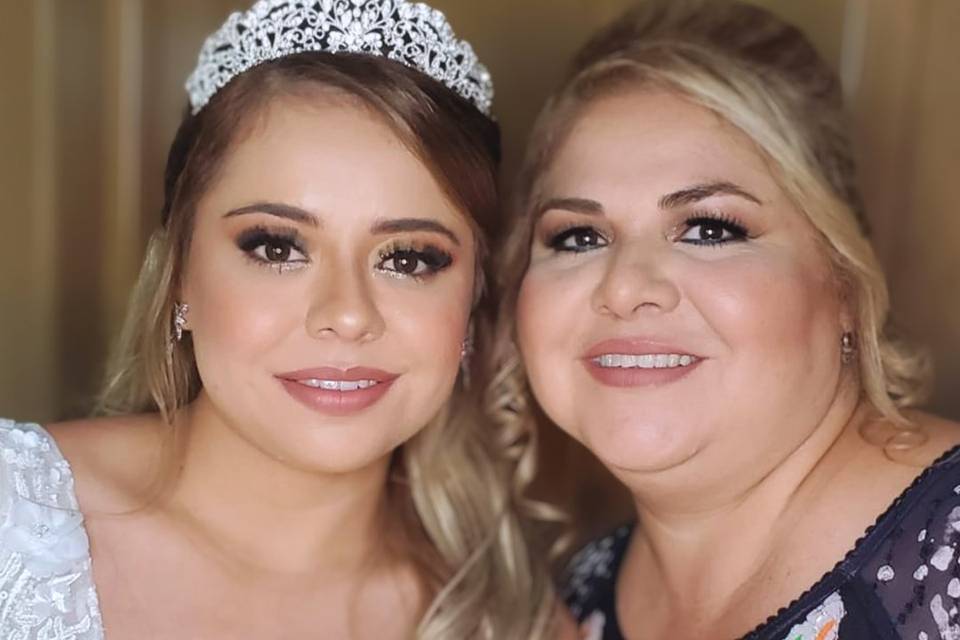 Maquillaje Novia y Mamá