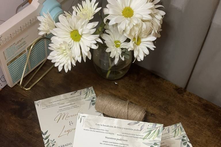 Invitación sencilla con foil