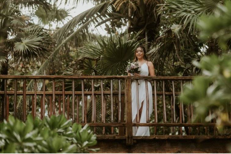 Novia en el puente