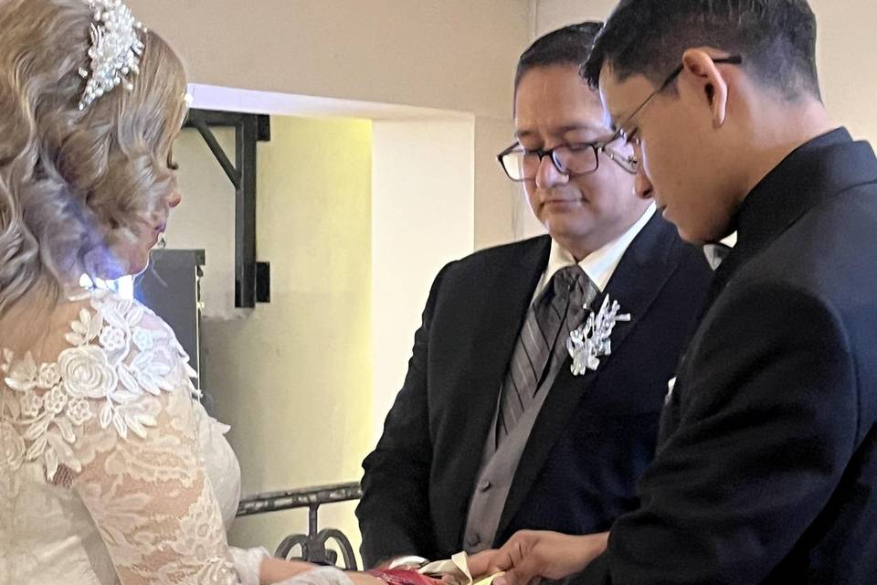Hand fasting
