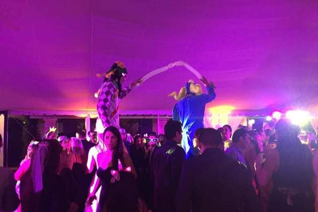 Zancos, preparando el limbo