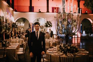 Luis Sánchez Wedding Planner, Florist And Event Designer