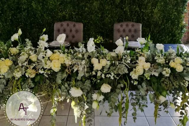 Mesa de novios