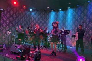 Grupo Music Leaders
