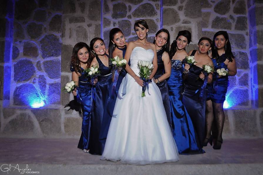 Las damas