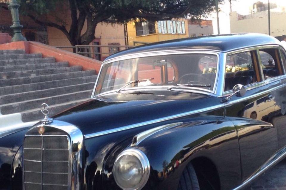 Clásicos de L auto para bodas